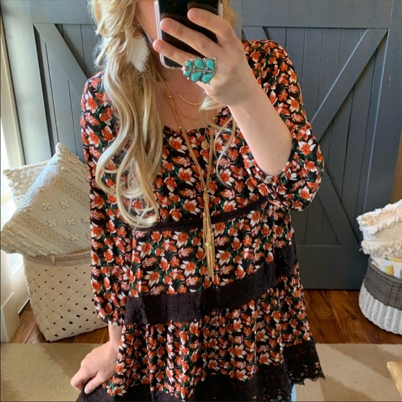 entro Dresses & Skirts - Boho Floral Winter Tunic Dress